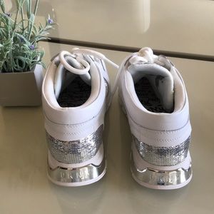 dkny melz sneaker